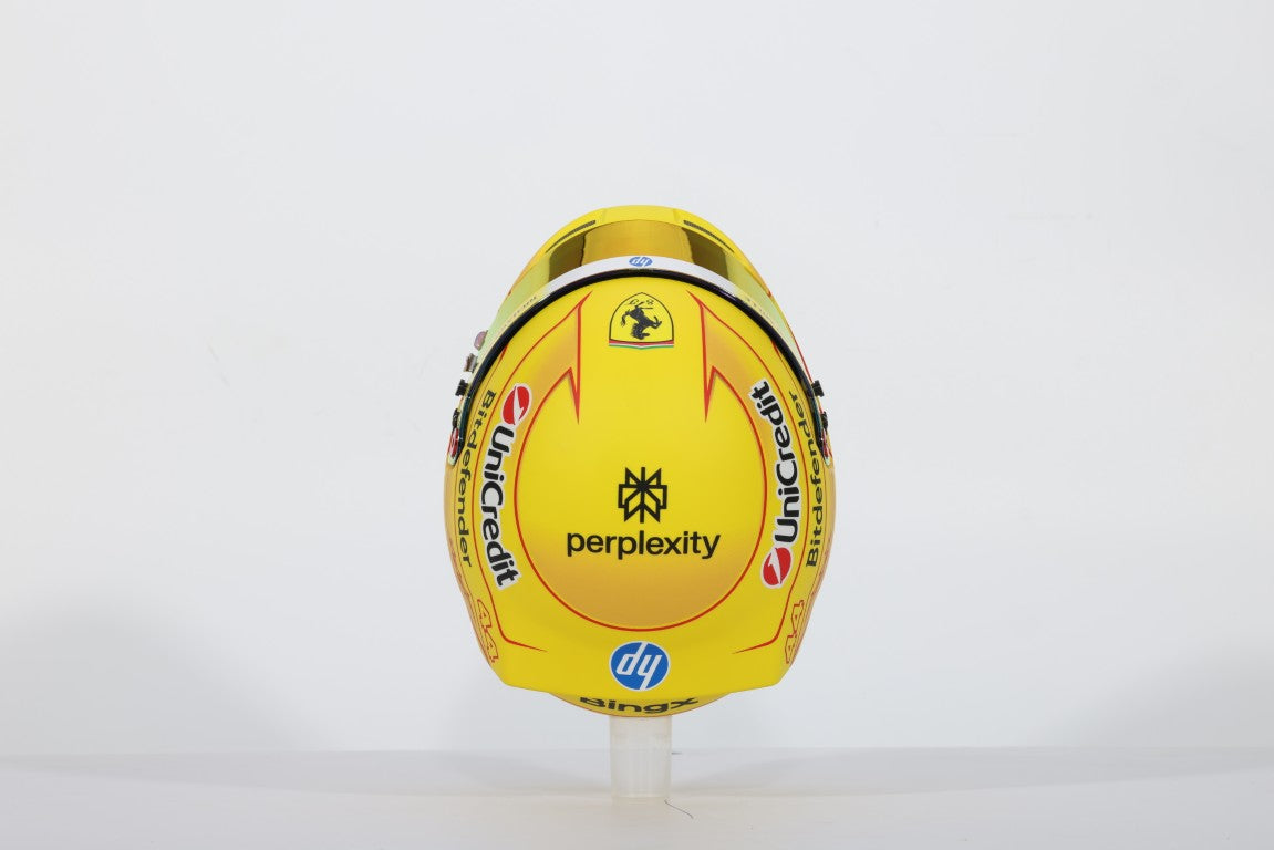 PRECOMMANDE - BELL Mini Helmet Casque 1:2 - Lewis Hamilton – Scuderia Ferrari HP 2026 Season Helmet