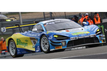 PRECOMMANDE - Spark 18SG088 1:18 - McLaren 720S-GT3 No.69 Doerr Motorsport 24H NĂŒrburgring 2026 T. Glock - T. Scheider - B. Dörr - M. Kirchhöfer (Limited 300ex.)