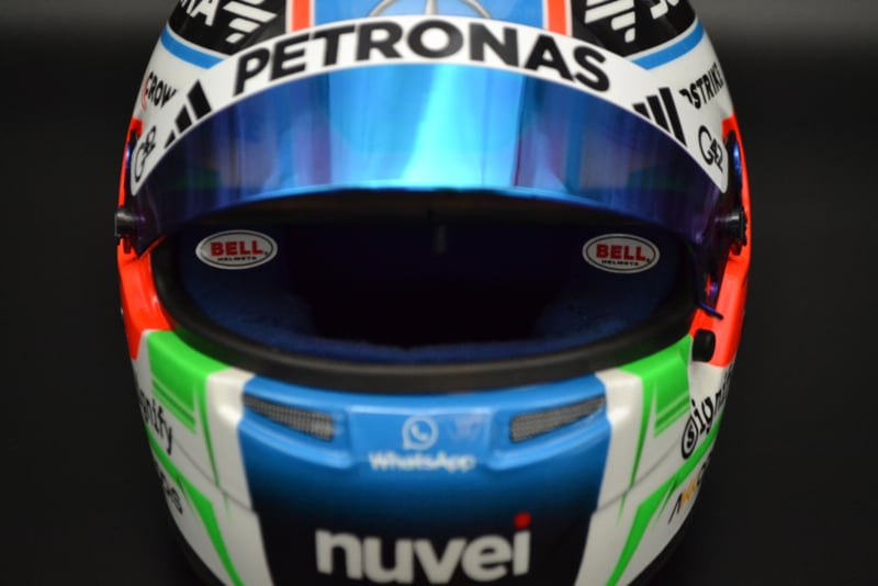 BELL Mini Helmet Helmet 1:2 - Kimi Antonelli - Mercedes AMG Petronas F1 Team 2025