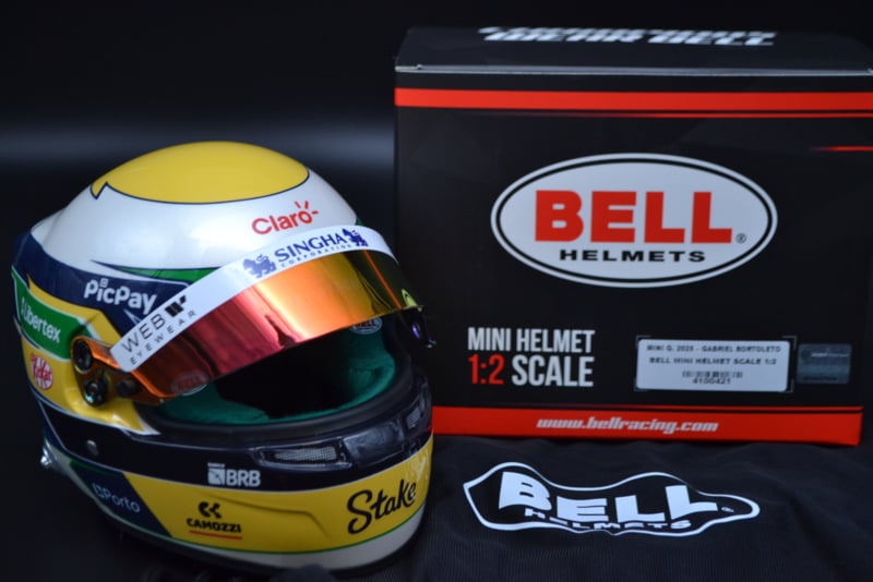 BELL Mini Helmet Helmet 1:2 - Gabriel Bortoleto - Stake F1 Team Kick Sauber - 2025