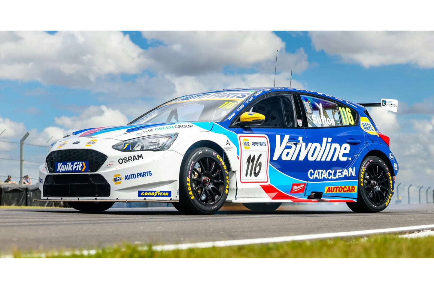 PRECOMMANDE - Spark UK048 1:43 - NAPA Racing UK No.116 Ford Focus BTCC 2025 â Silverstone Ashley Sutton Limited (500ex.)