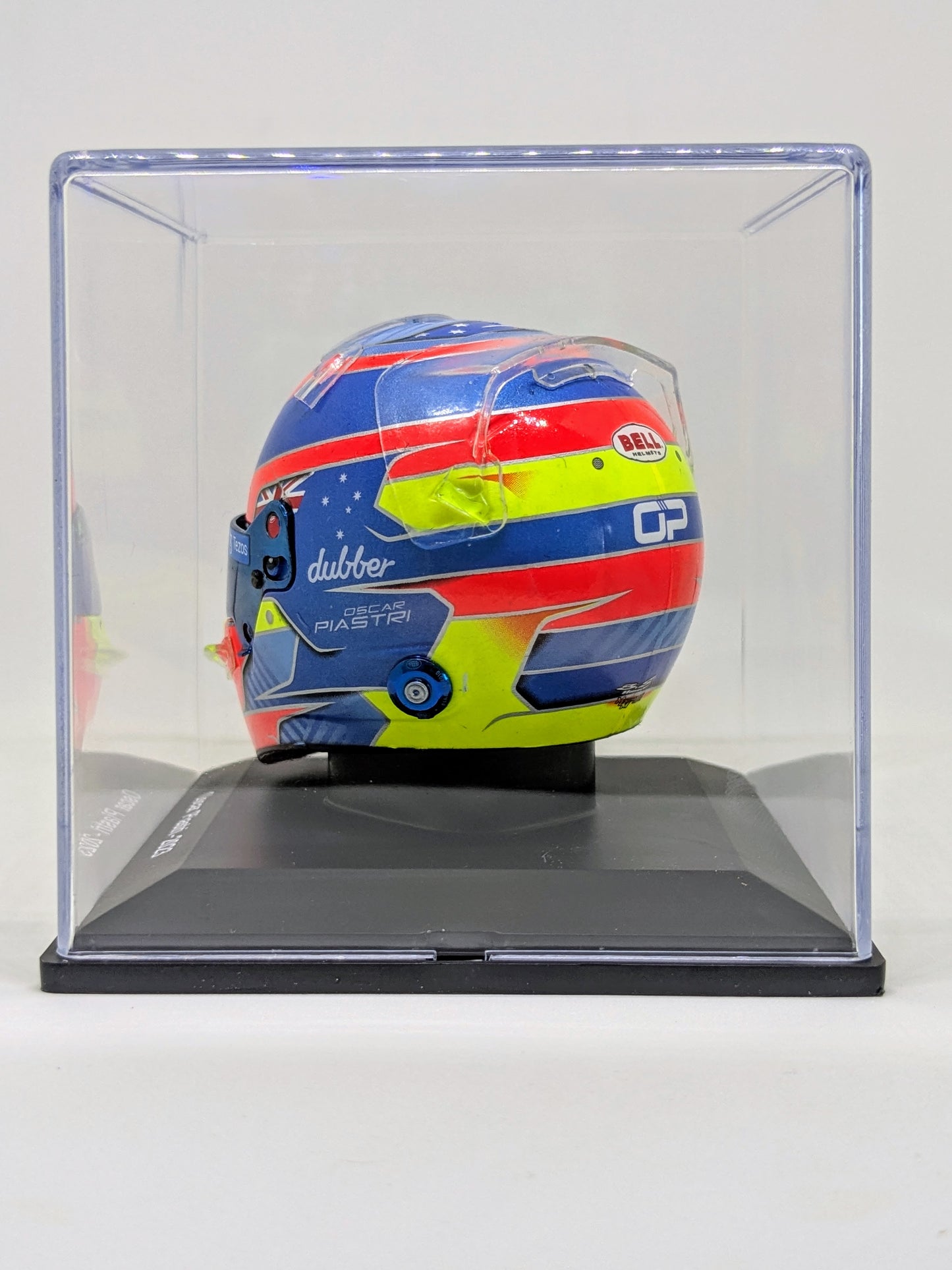 Spark 5HF092 Casque Oscar Piastri 1/5 - McLaren 2023