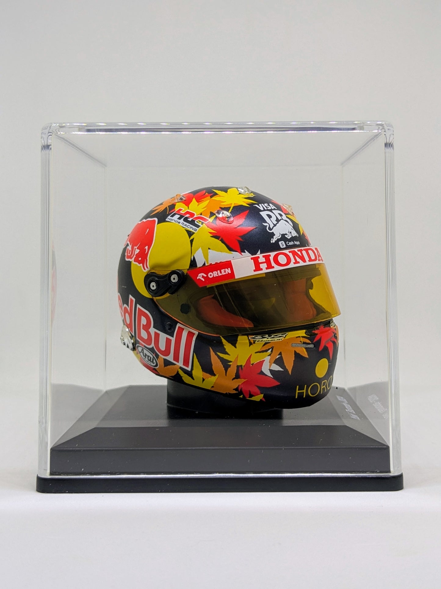 Spark 5HF149 Casque Yuki Tsunoda 1/5 - Visa Cash App RB 2024