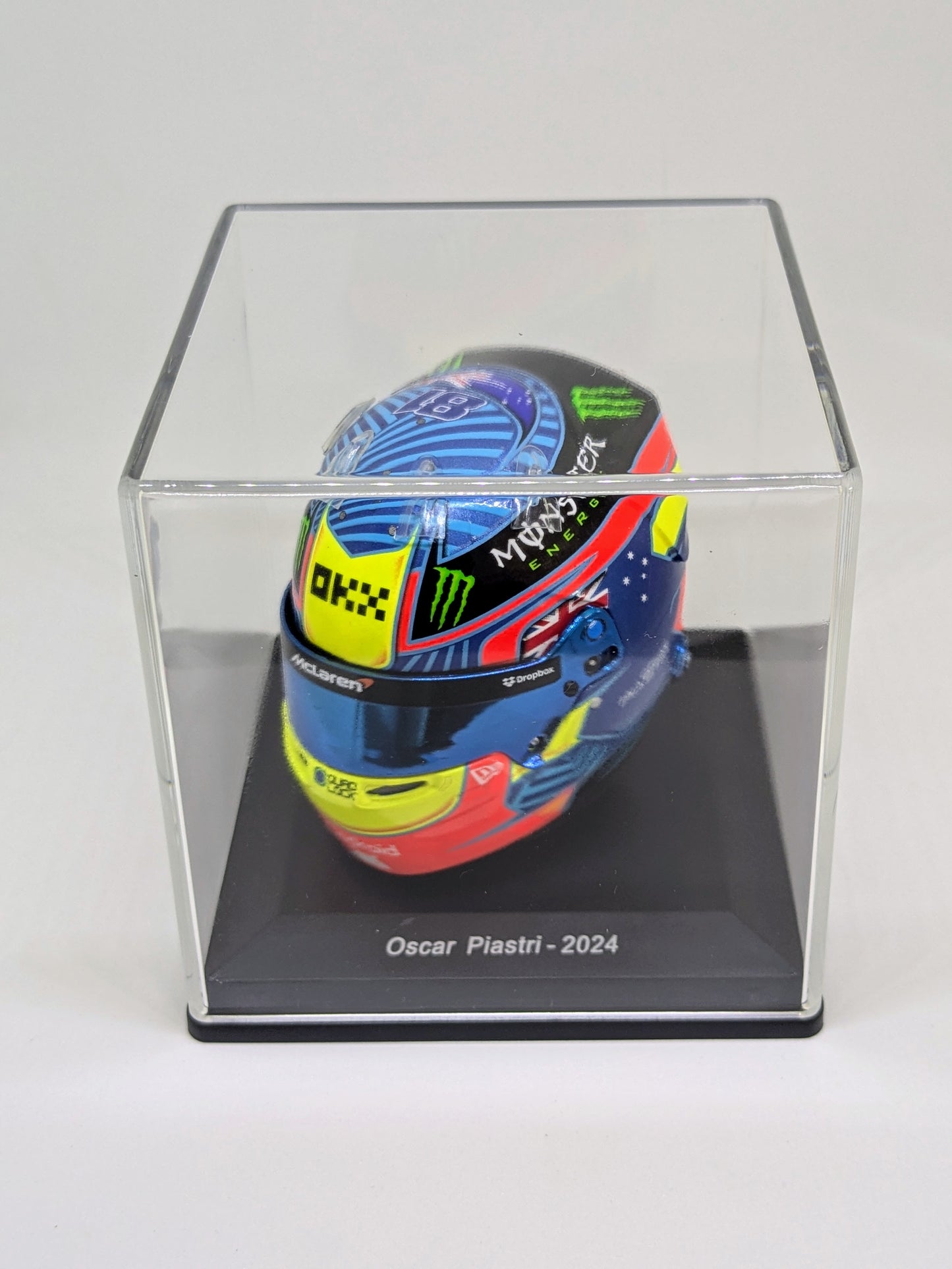 Spark 5HF140 Casque Oscar Piastri 1/5 - McLaren 2024