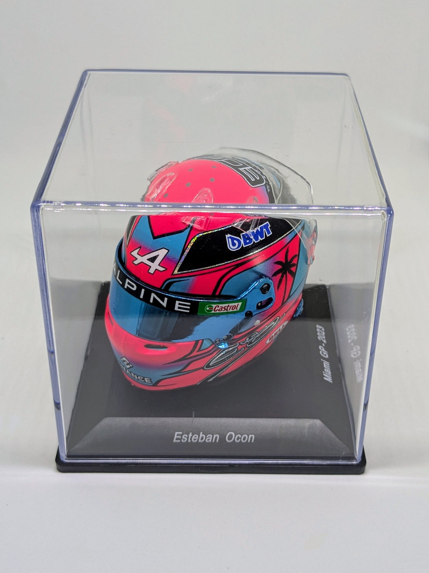 Spark 5HF103 Casque 1:5 - Esteban Ocon - BWT Alpine - Miami GP 2023