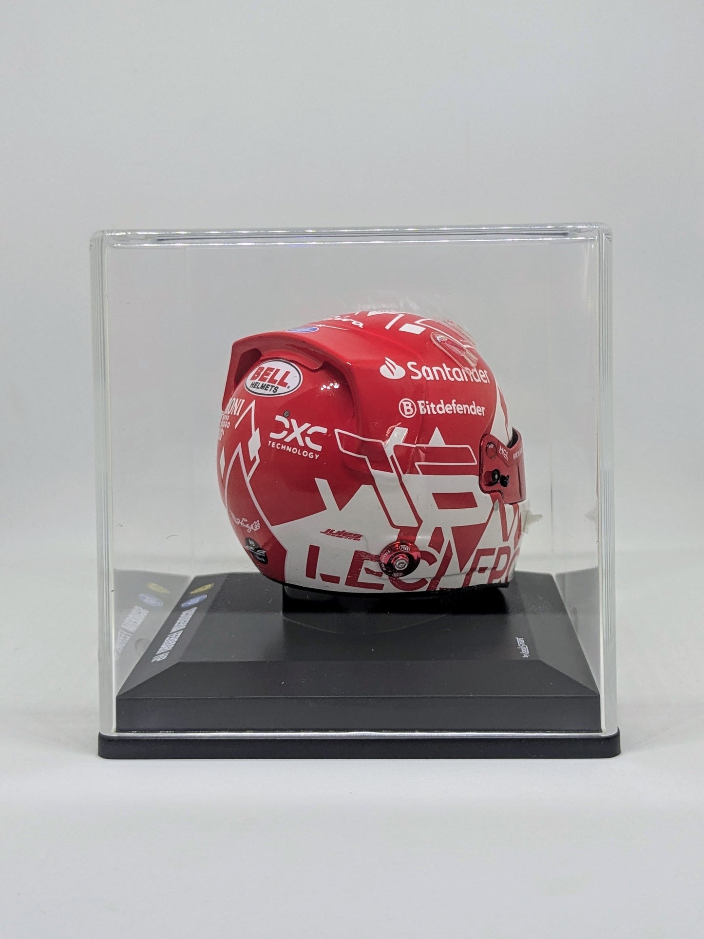 Looksmart LSHEL001 Casque 1:5 - Charles Leclerc - Scuderia Ferrari HP - Winner Monaco GP 2024