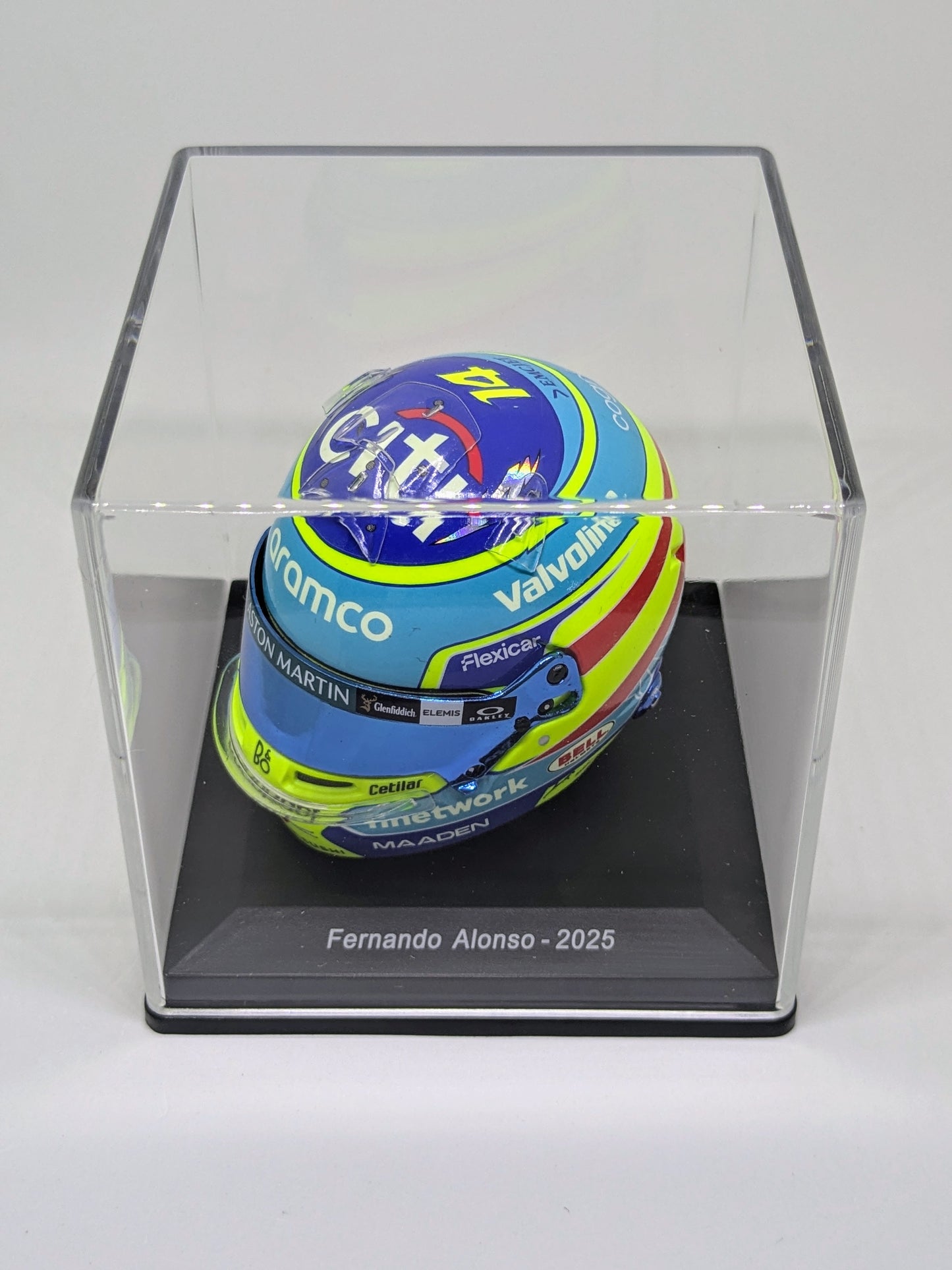 Spark 5HF192 Casque 1:5 - Fernando Alonso - Aston Martin Aramco Formula One Team 2025