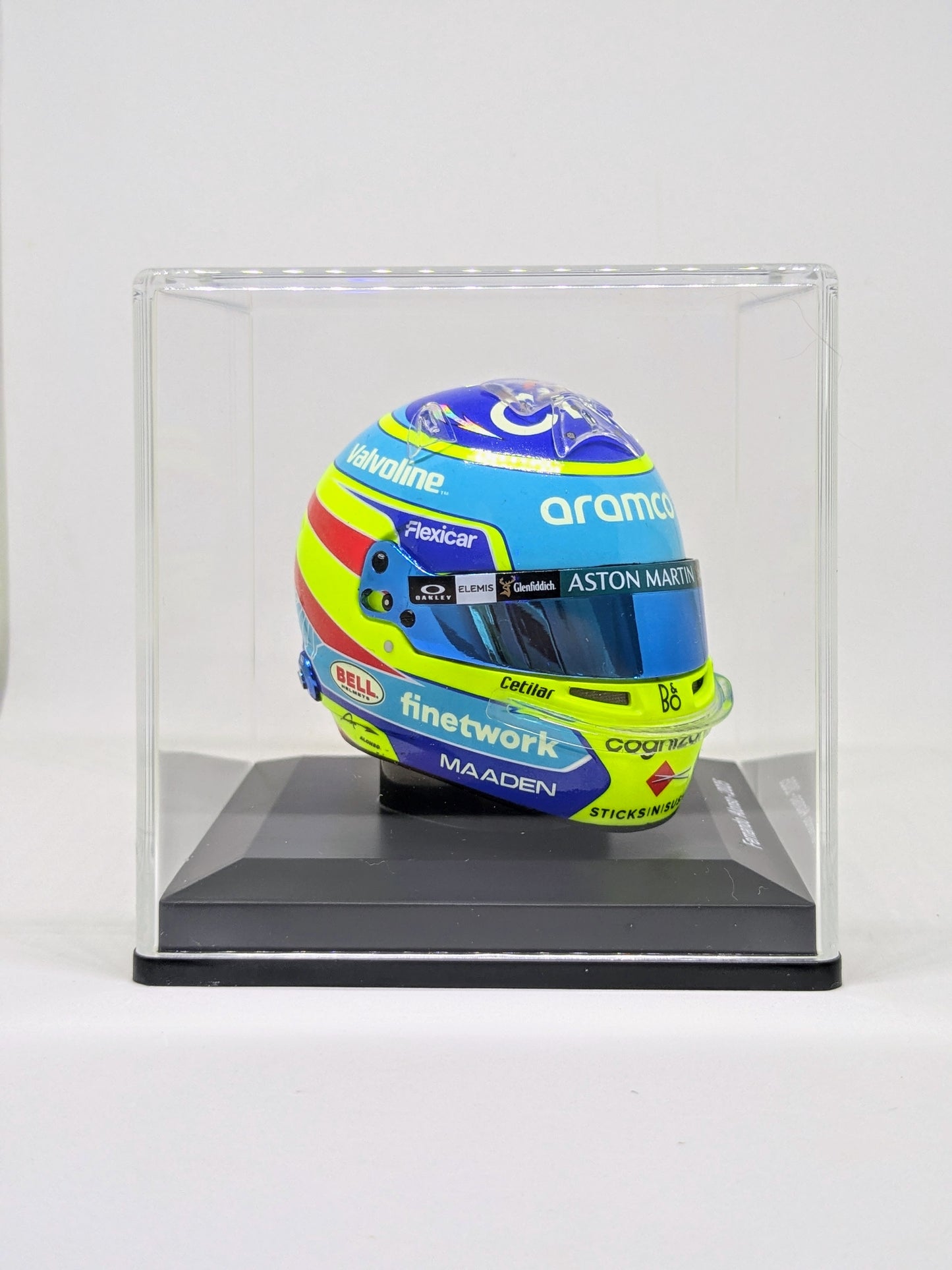 Spark 5HF192 Casque 1:5 - Fernando Alonso - Aston Martin Aramco Formula One Team 2025