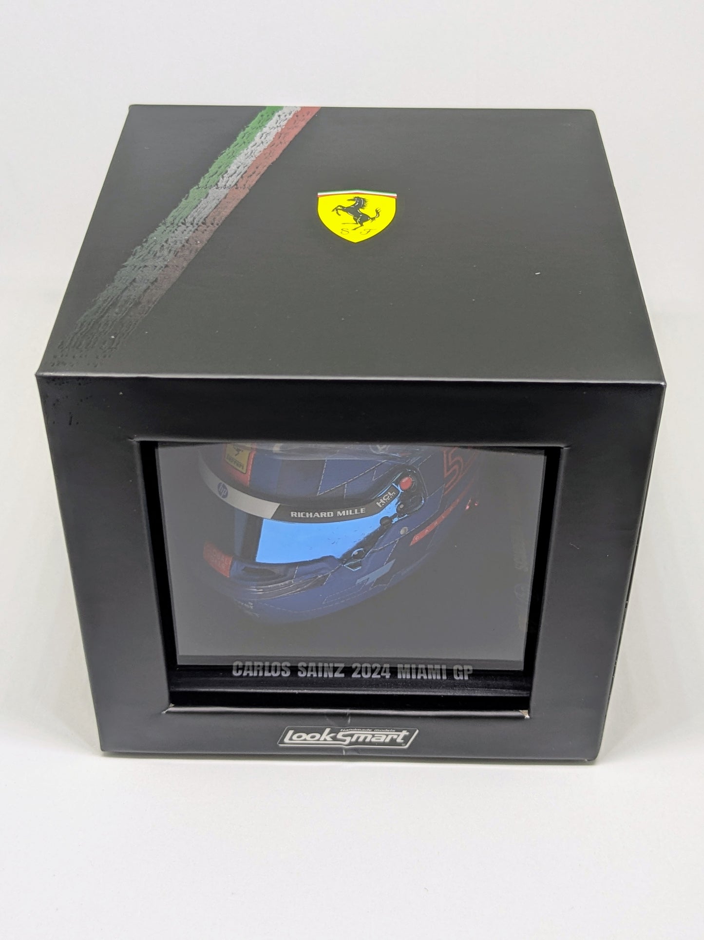 Looksmart LSHEL003 Casque 1:5 - Carlos Sainz – Scuderia Ferrari HP - Miami GP 2024