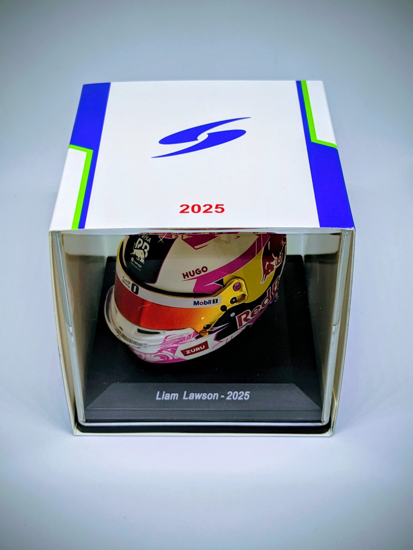 Spark 5HF193 Casque 1:5 - Liam Lawson - Oracle Red Bull Racing 2025