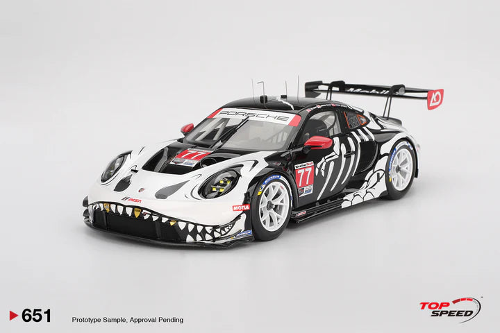 PRECOMMANDE - Top Speed TS0651 1:18 - PORSCHE 911 (992) GT3 R N°77 GTD PRO AO Racing Petit Le Mans 2025 L. Heinrich - K. Bachler - M. Christensen