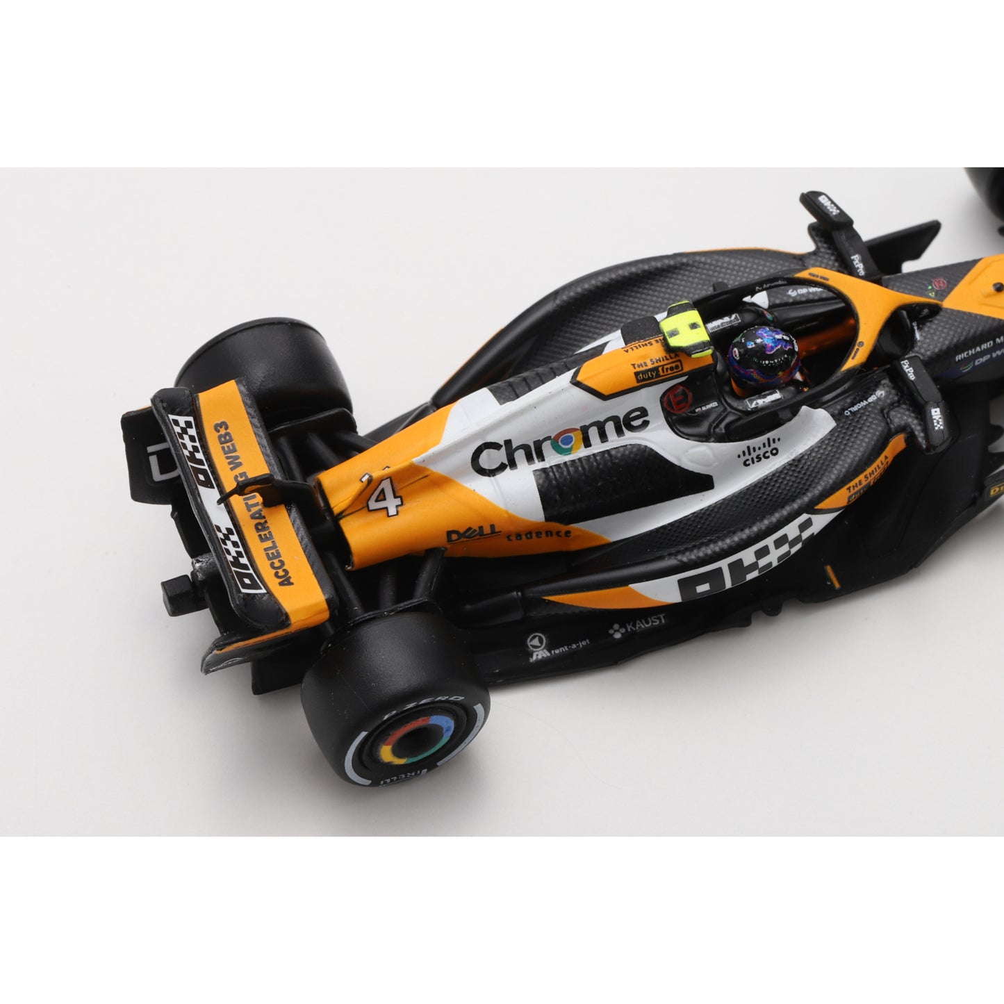 Spark Y409 1:64 - McLaren MCL38 McLaren No.4 Winner Singapore GP 2024 Lando Norris