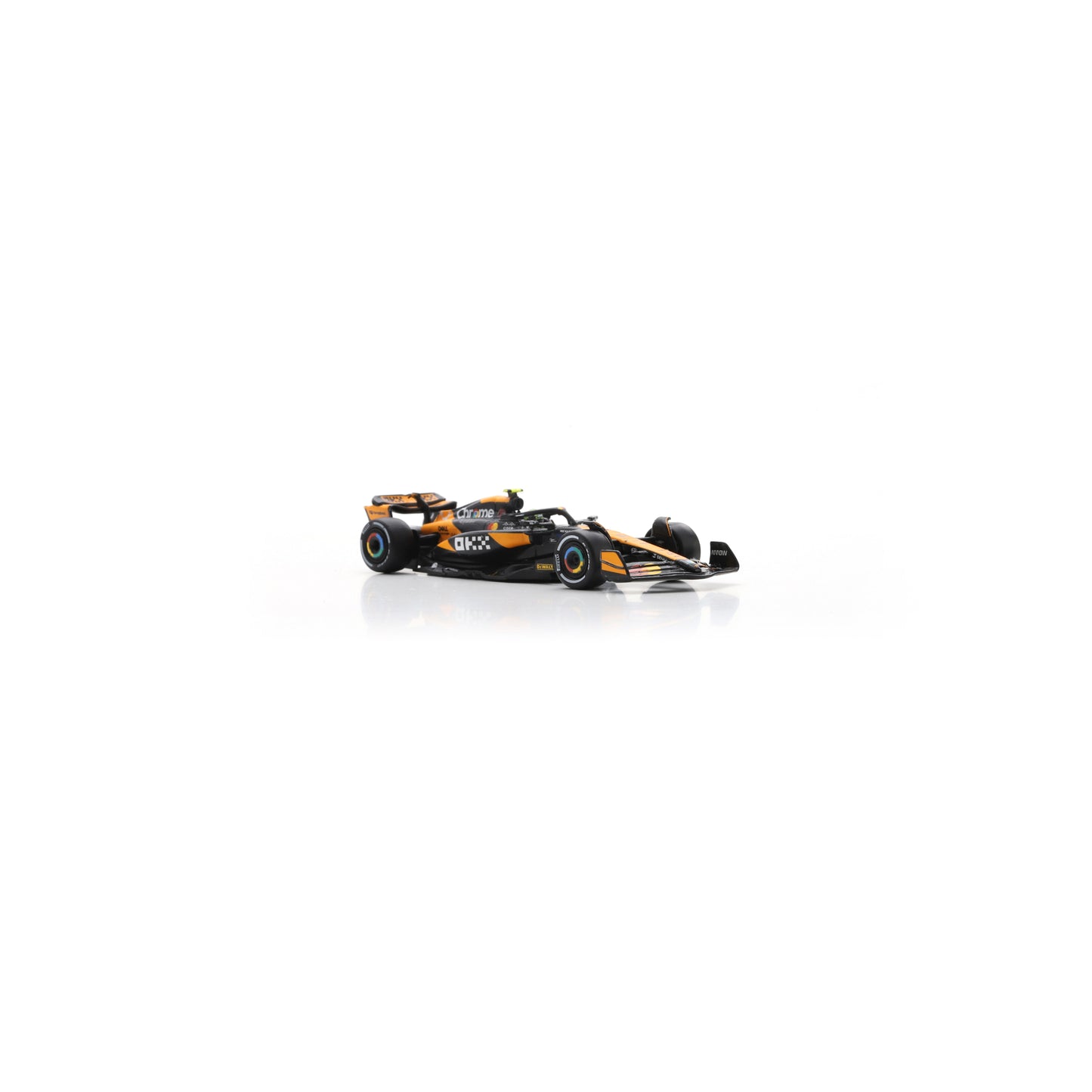 Spark Y416 1:64 - McLaren MCL38 McLaren No.4 Winner Abu Dhabi GP 2024 Lando Norris