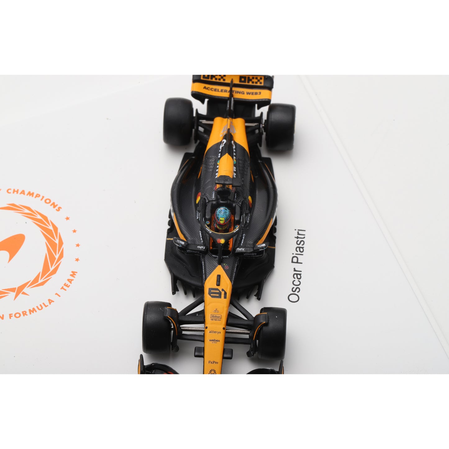 Spark Y418 1:64 - McLaren MCL38 No.4 & No.81 Formula 1 Constructors' Champion 2024 Lando Norris & Oscar Piastri (with pit board)