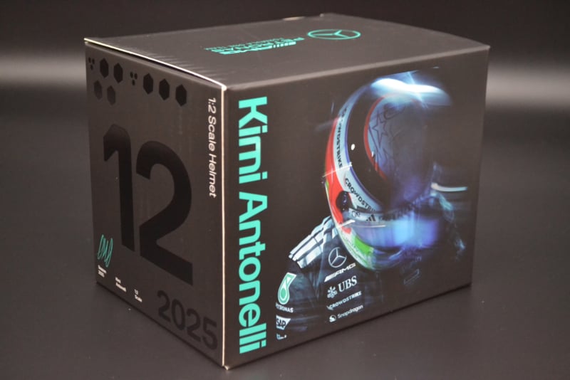 BELL Mini Helmet Helmet 1:2 - Kimi Antonelli - Mercedes AMG Petronas F1 Team 2025