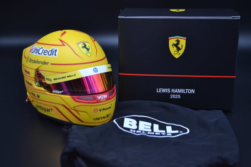 BELL Mini Helmet Casque 1:2 - Lewis Hamilton - Scuderia Ferrari HP - 2025