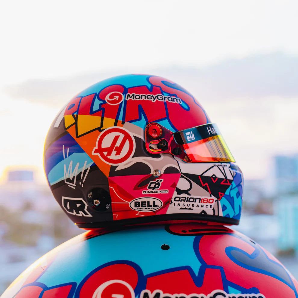 BELL Mini Helmet Casque 1:2 - Esteban Ocon - MoneyGram Haas F1 Team - Miami GP 2025