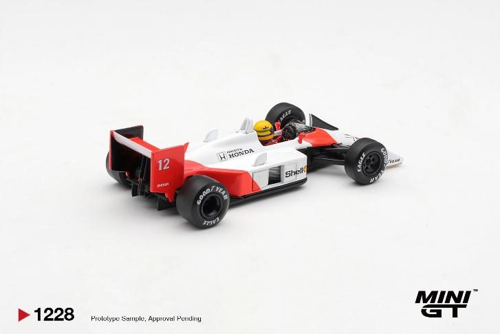 PRECOMMANDE - Mini GT MGT01228-L 1:64 - MCLAREN MP4/4 N°12 Winner Canadian GP 1988 Ayrton Senna