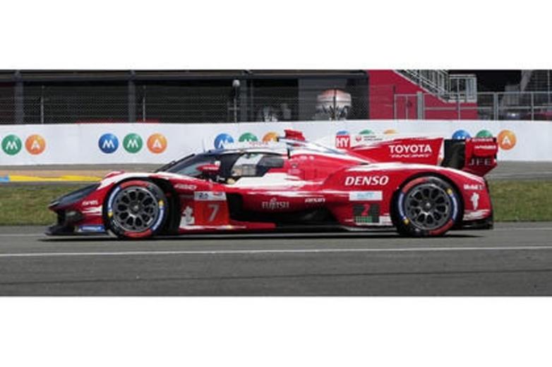 PRECOMMANDE - Spark 64LM2026 1:64 - TOYOTA TR010 HYBRID N°7 Toyota Racing Winner 24H Le Mans 2026 M. Conway – K. Kobayashi – N. De Vries