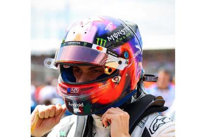 PRECOMMANDE - Spark 5HF273 Casque 1:5 - Oscar Piastri - McLaren Mastercard F1 Team - British GP 2026
