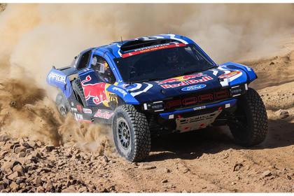 PRECOMMANDE - Spark S6265 1:43 - FORD N°225 5th Rallye Dakar 2026 C. Sainz - L. Cruz