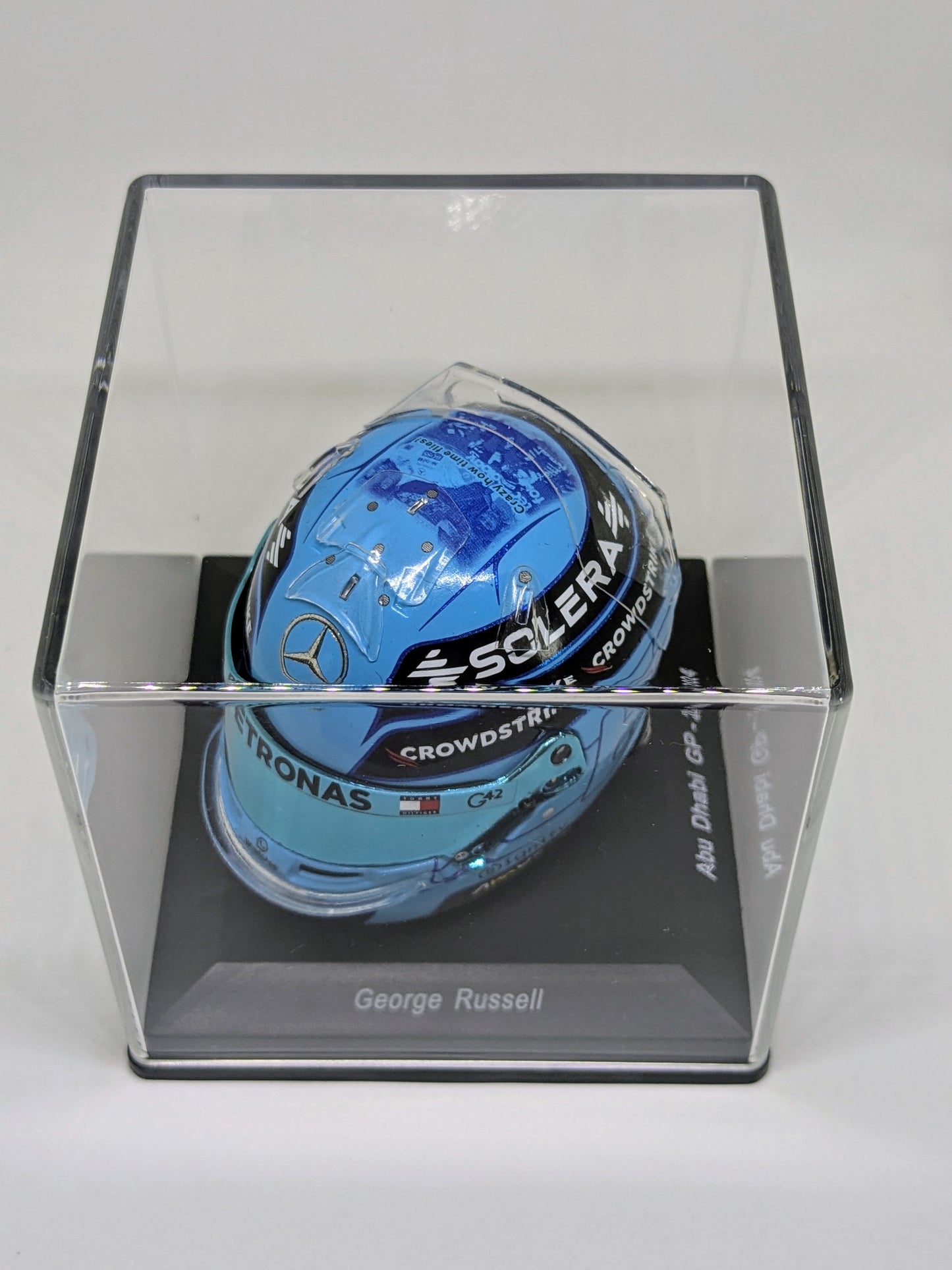 Spark 5HF182 Casque George Russell 1/5 - Mercedes-AMG Petronas F1 Team - Abu Dhabi GP 2024