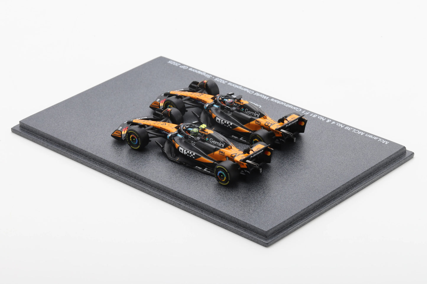 PRE-ORDER - Spark 64S084 1:64 - McLaren MCL39 No.4 &amp; No.81 Formula 1 Constructors' Champion 2025 Lando Norris &amp; Oscar Piastri