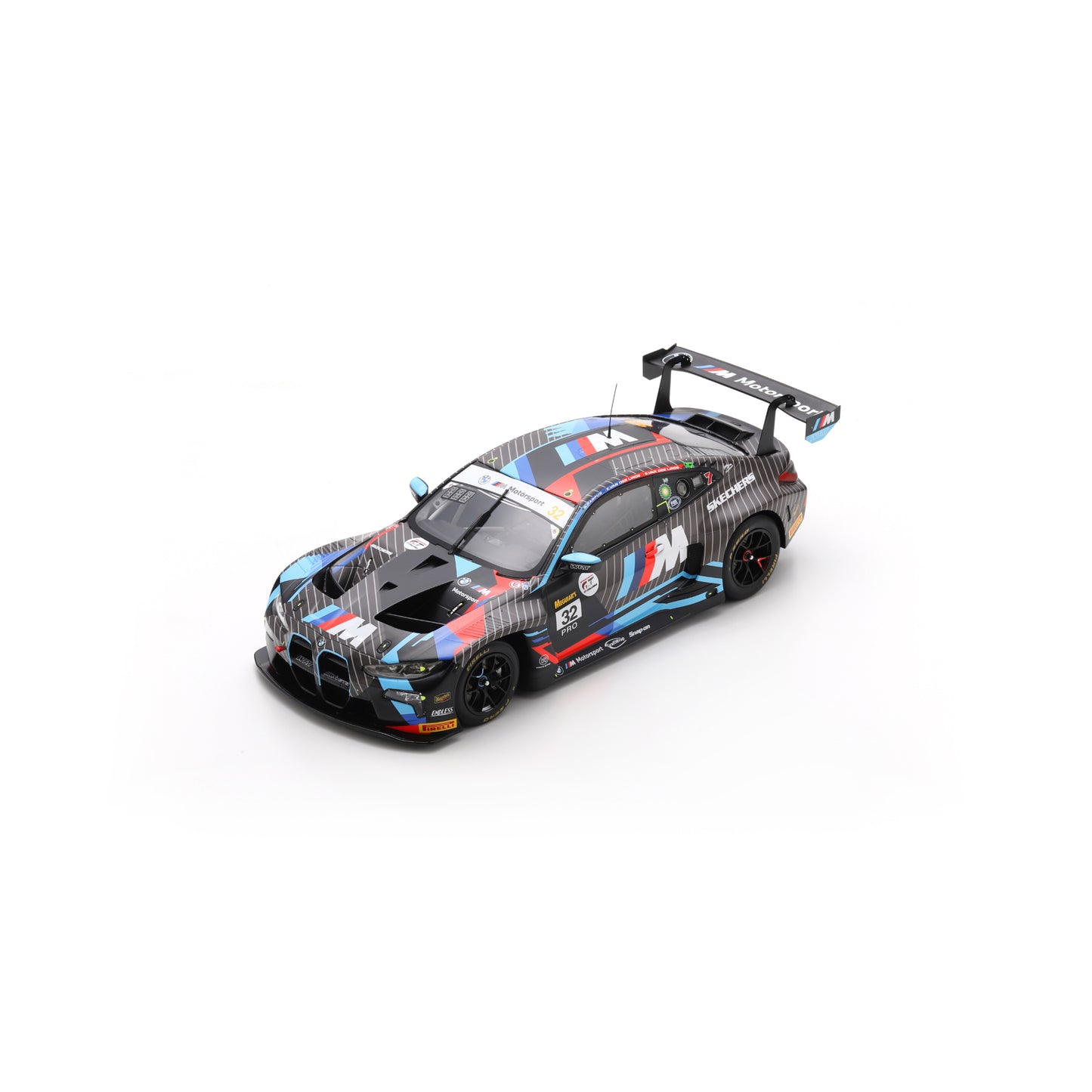 Spark 18AS012 1:18 - BMW M4 GT3 No.32 Team WRT Winner Bathurst 12H 2025 A. Farfus - S. van der Linde - K. van der Linde Limited (500ex.)