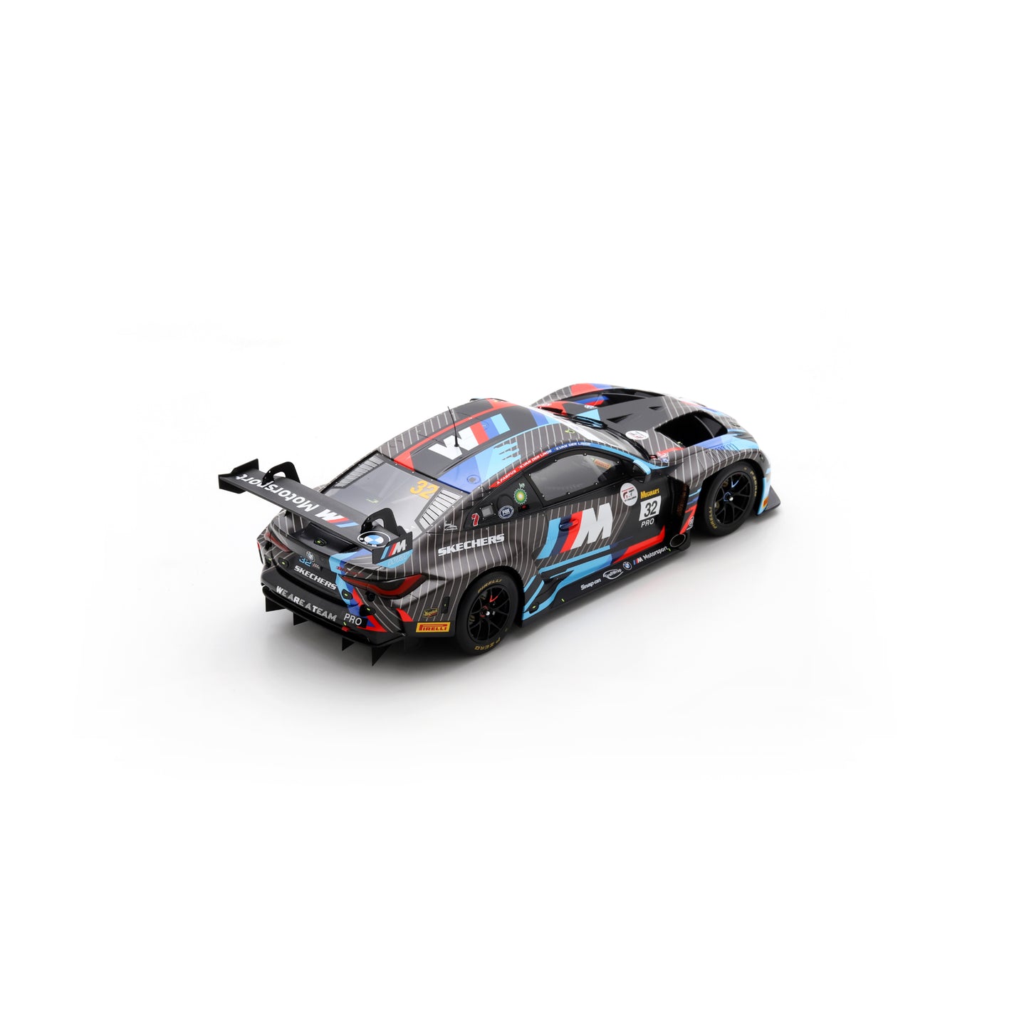 Spark 18AS012 1:18 - BMW M4 GT3 No.32 Team WRT Winner Bathurst 12H 2025 A. Farfus - S. van der Linde - K. van der Linde Limited (500ex.)