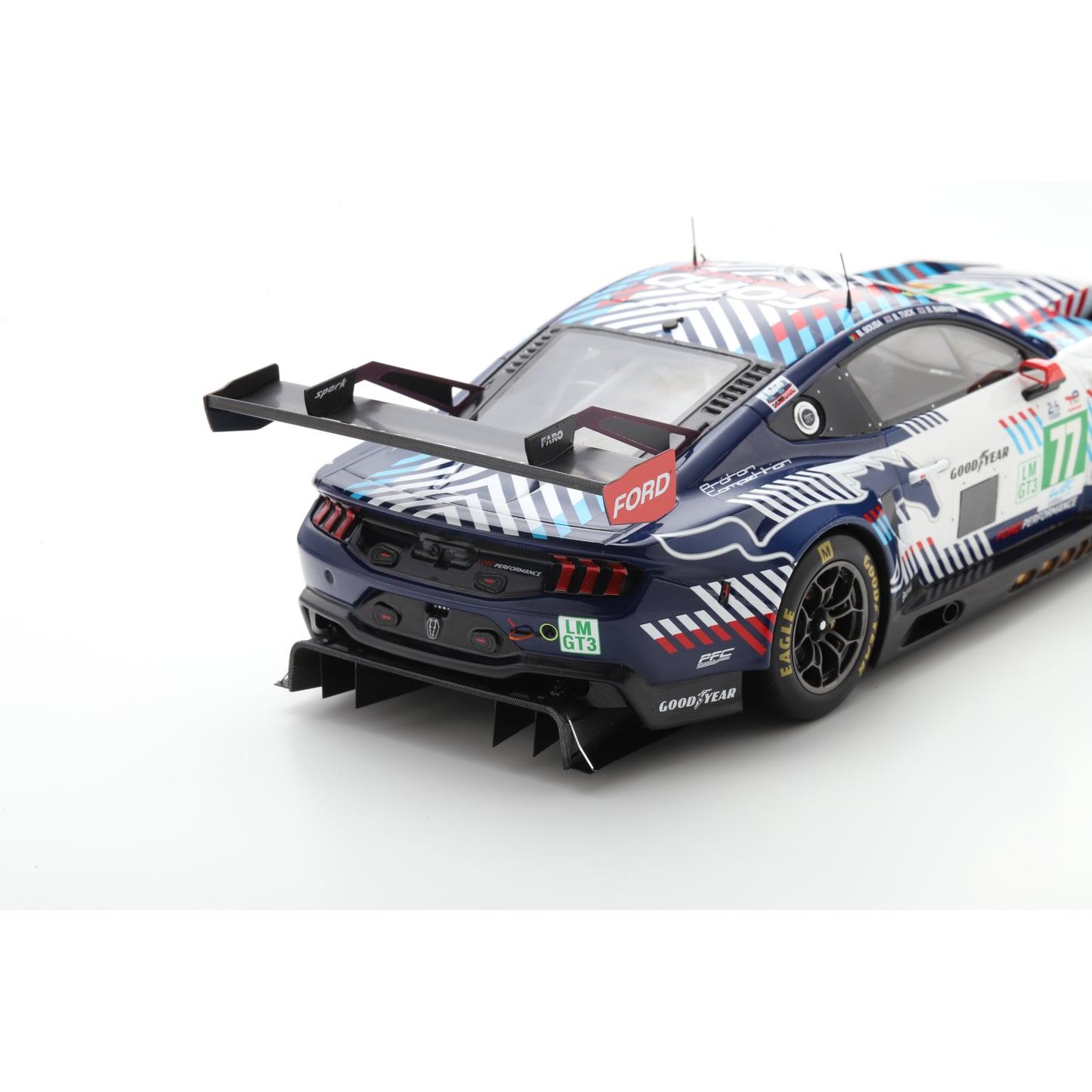 Spark 18S1052 1:18 - Ford Mustang LMGT3 No.77 PROTON COMPETITION Le Mans 24H 2025 B. Sousa - B. Tuck - B. Barker
