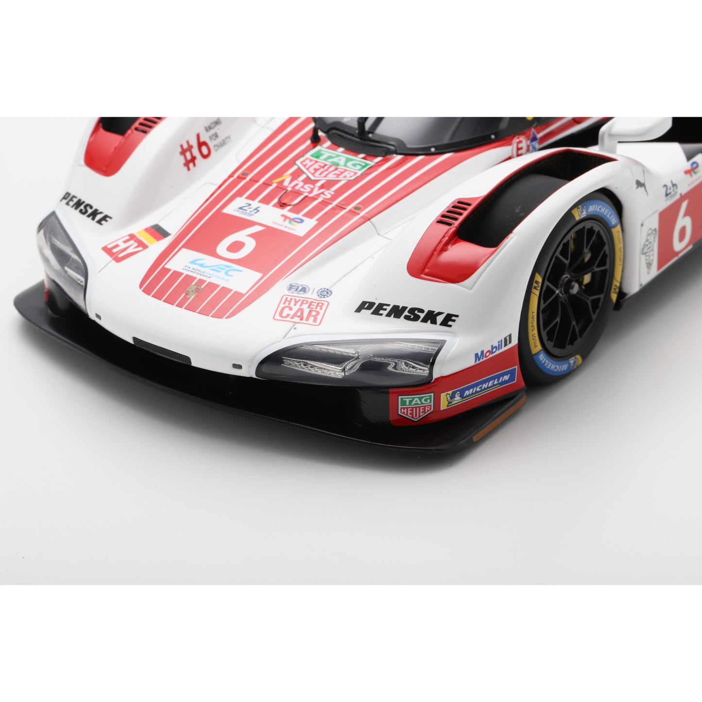 Spark 18S1054 1:18 - Porsche 963 No.6 PORSCHE PENSKE MOTORSPORT 2nd Le Mans 24H 2025 K. Estre - L. Vanthoor - M. Campbell