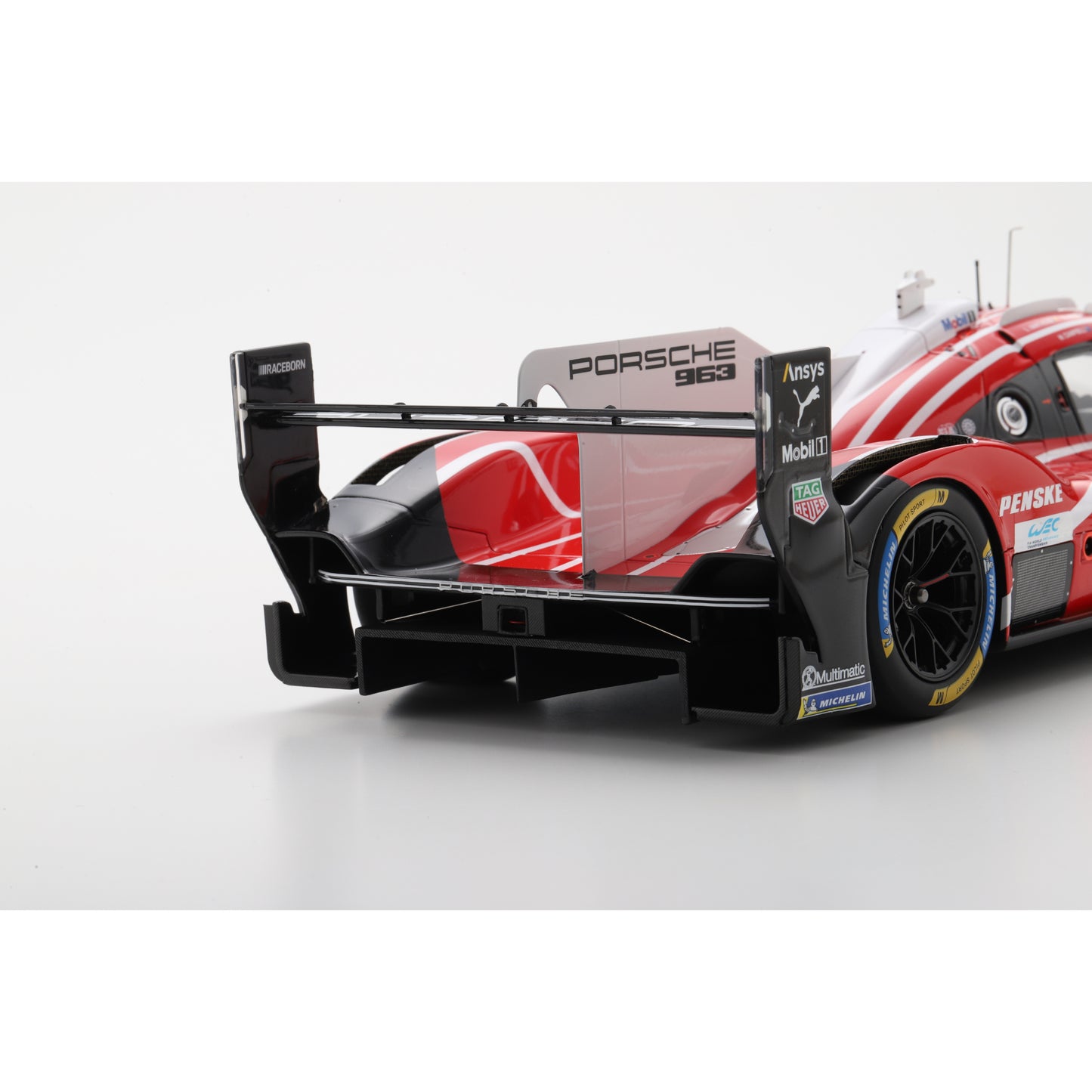 Spark 18S1054 1:18 - Porsche 963 No.6 PORSCHE PENSKE MOTORSPORT 2nd Le Mans 24H 2025 K. Estre - L. Vanthoor - M. Campbell