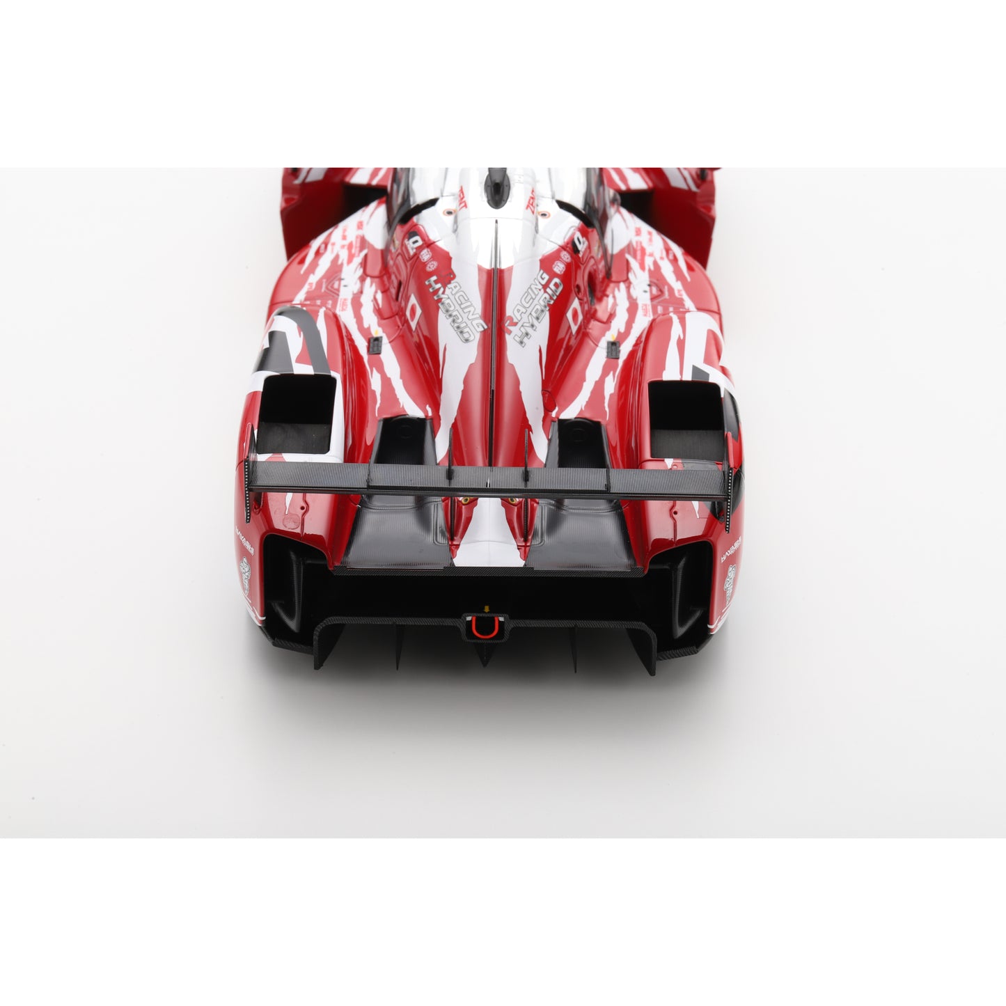 Spark 18S1055 1:18 - Toyota GR010 - Hybrid No.7 TOYOTA GAZOO RACING 5th Le Mans 24H 2025 M. Conway - K. Kobayashi - N. De Vries
