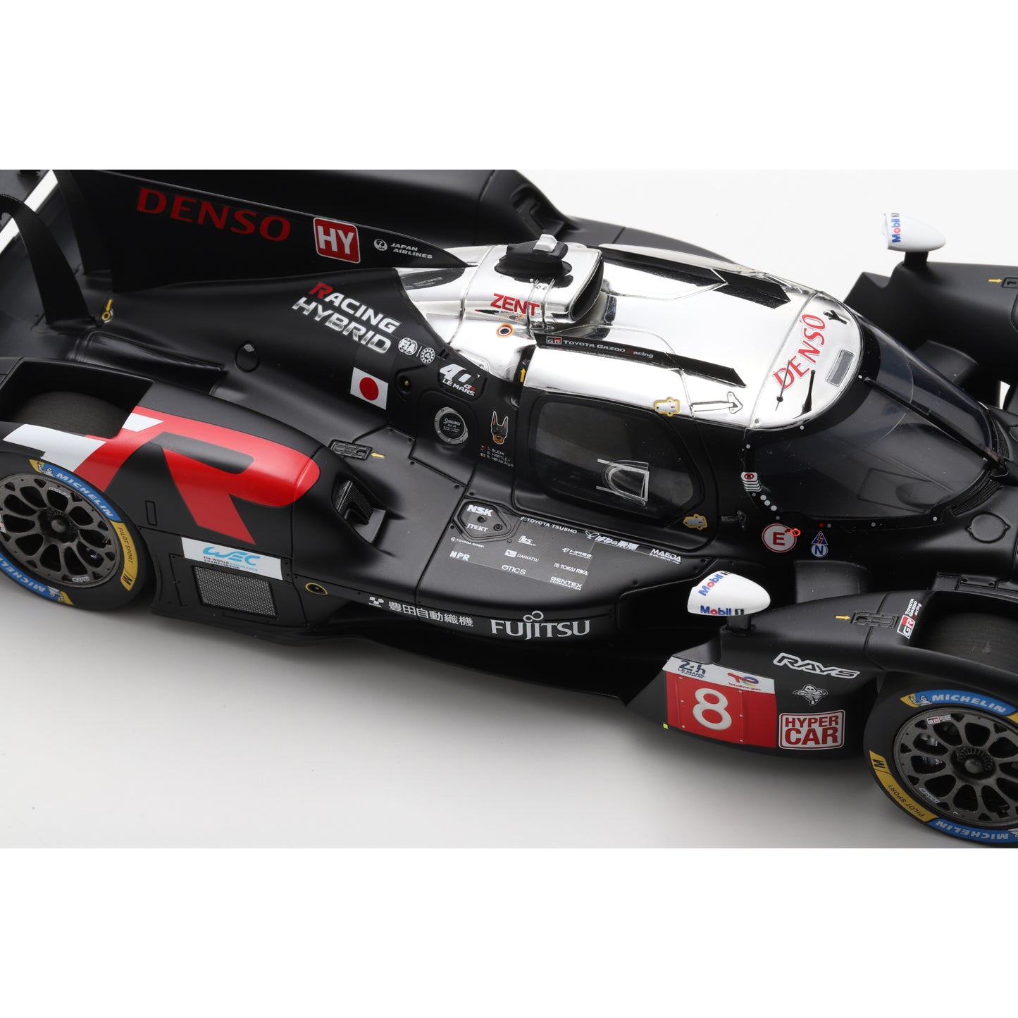 Spark 18S1056 1:18 - Toyota GR010 - Hybrid No.8 TOYOTA GAZOO RACING Le Mans 24H 2025 S. Buemi - B. Hartley - R. Hirakawa