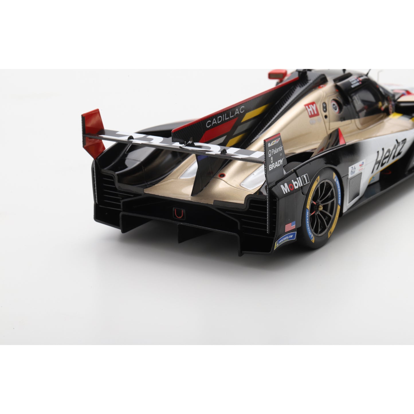 Spark 18S1057 1:18 - Cadillac V-Series.R No.12 CADILLAC HERTZ TEAM JOTA 4th Le Mans 24H 2025 W. Stevens - N. Nato - A. Lynn