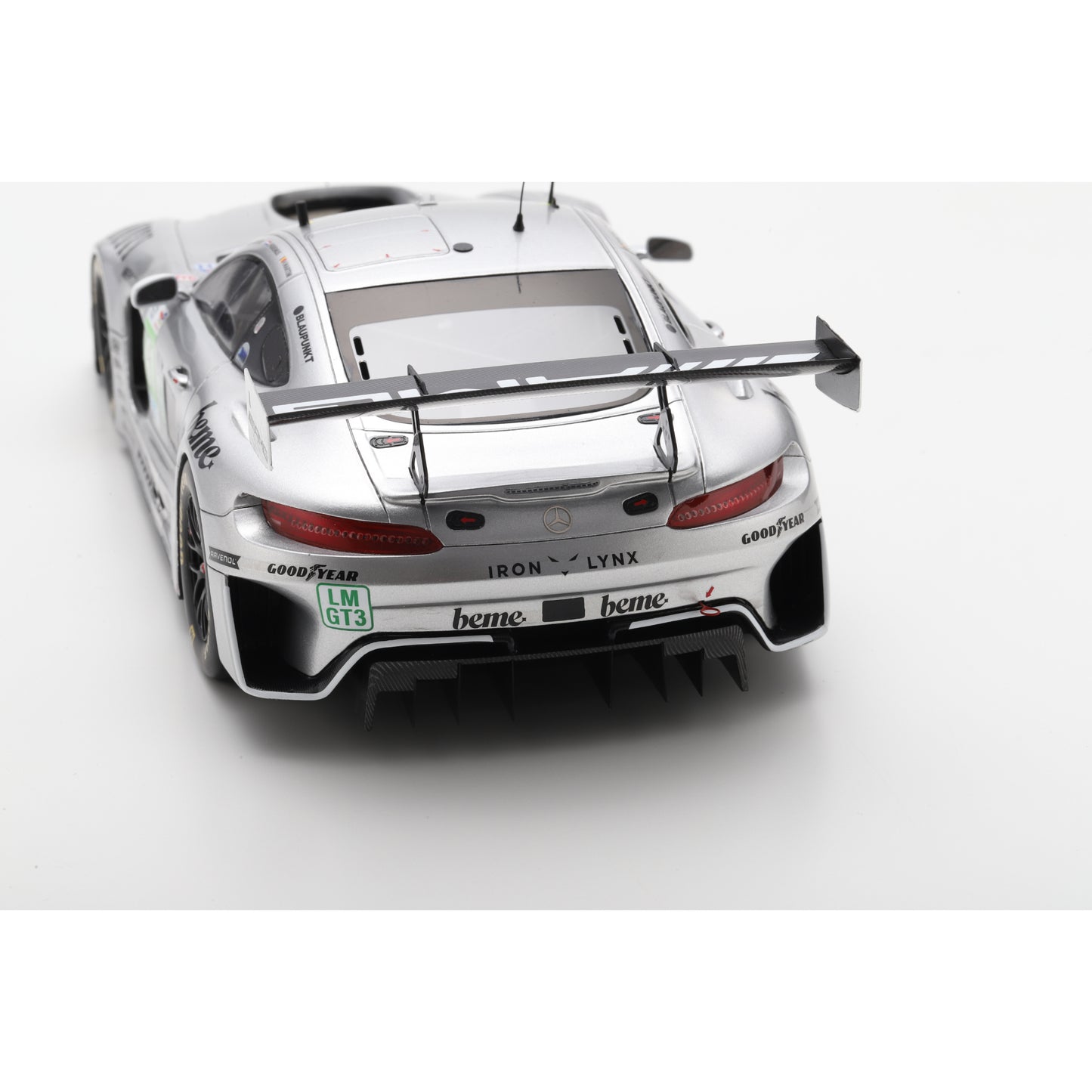 Spark 18S1075 1:18 - Mercedes-AMG LMGT3 No.61 IRON LYNX Le Mans 24H 2025 M. Berry - L. Hodenius - M. Martin