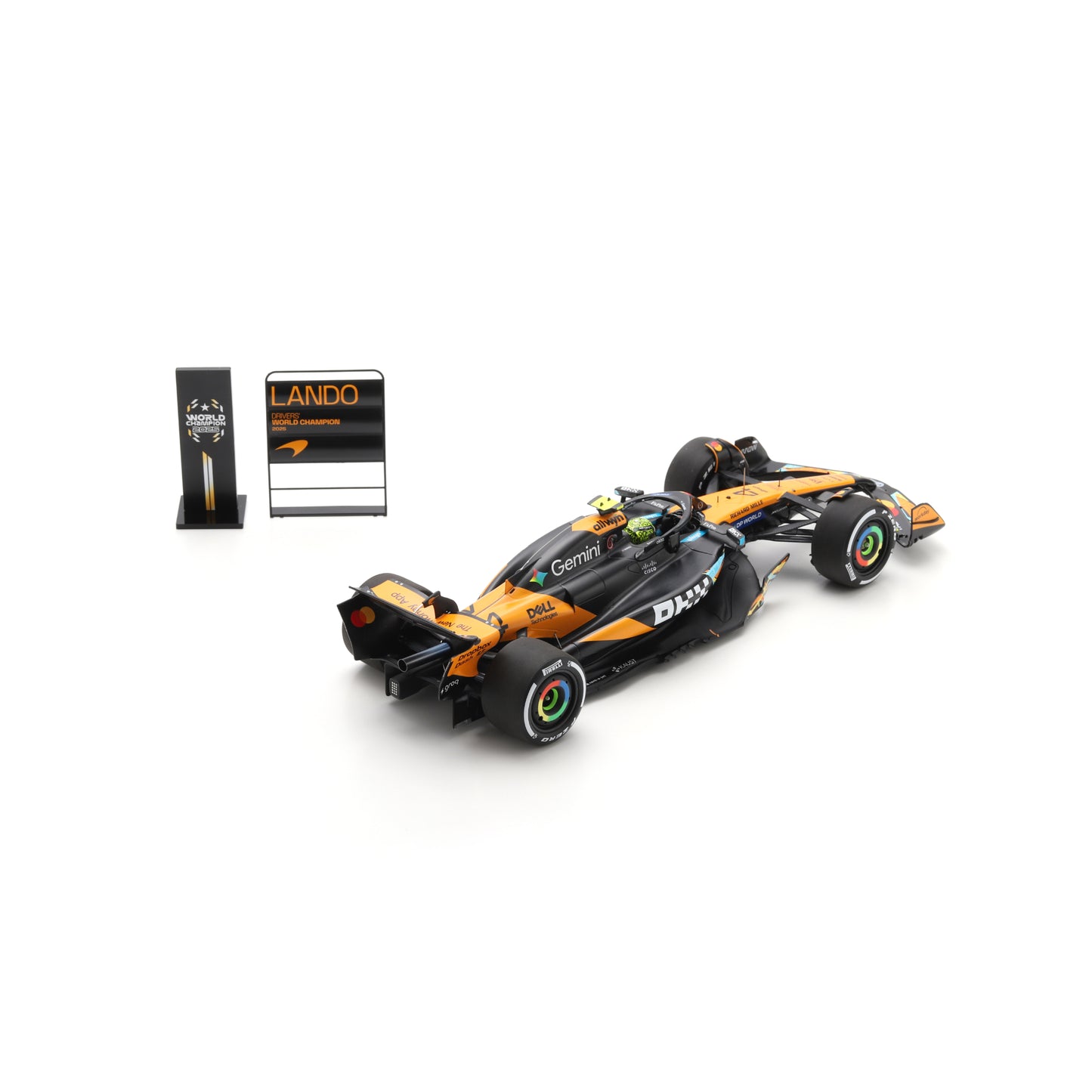 Spark 18S1118 1:18 - McLaren MCL39 No.4 3rd Abu Dhabi GP 2025 Lando Norris F1 Drivers' World Champion 2025 with pit board