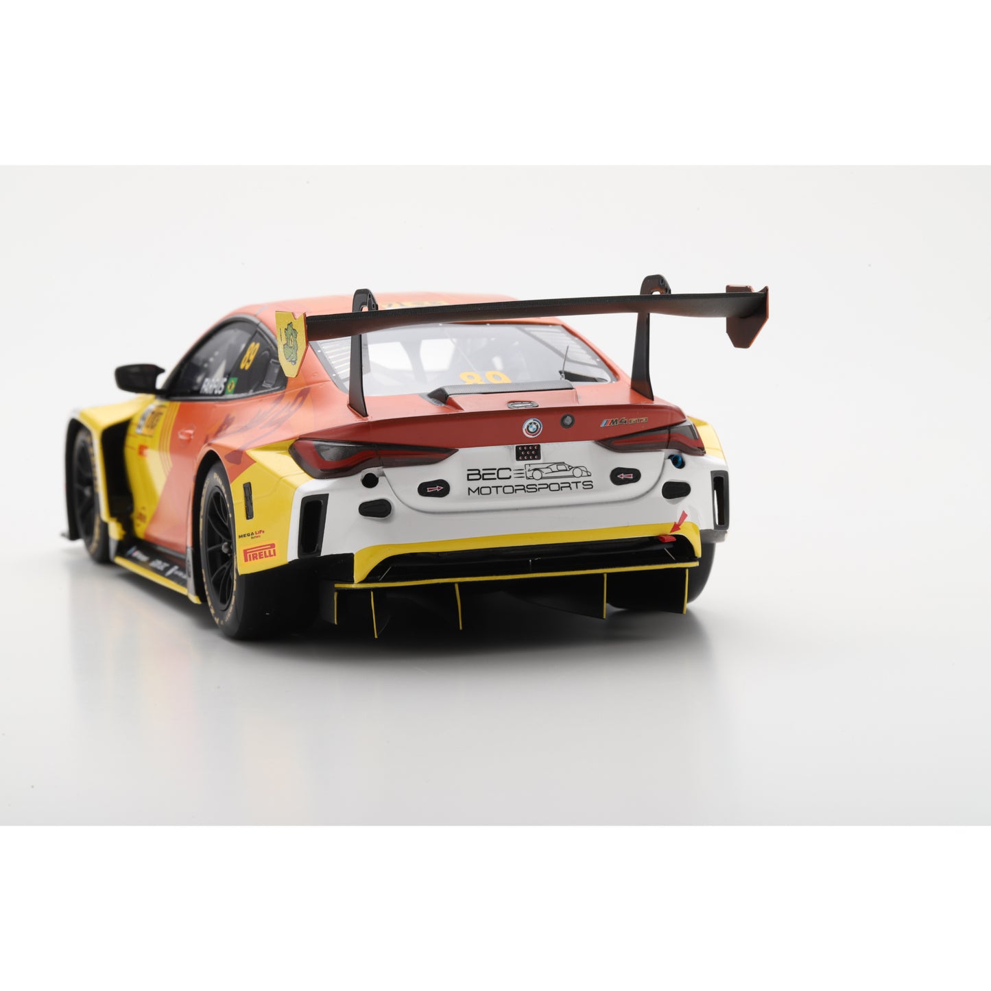 Spark 18SA035 1:18 - BMW M4 GT3 N°89 Team KRC 2nd FIA GT World Cup Macau 2024 - Augusto Farfus (200ex.) 