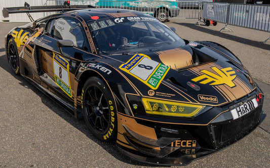 PRECOMMANDE - Spark 18SG069 1:18 - Audi R8 LMS GT3 evo ll No.8 JUTA Racing 24H Nürburgring 2025 A. Veremenko - SELV - E. Erhart - P. Kaffer Limited (300ex.)