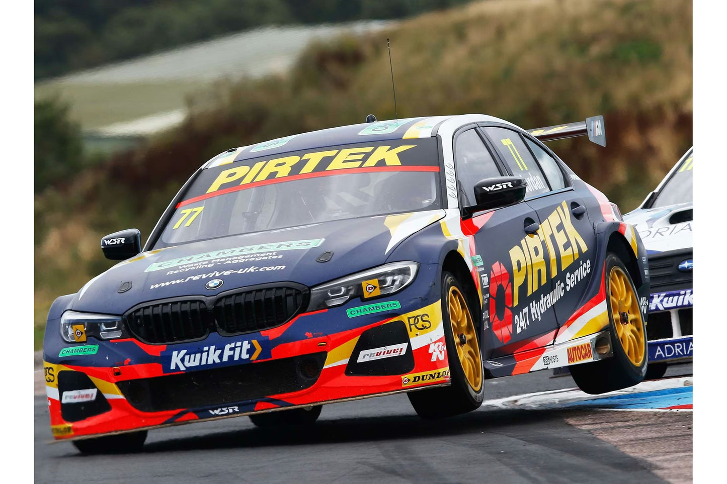 PRECOMMANDE - Spark UK045 1:43 - BMW Pirtek Racing No.77 BMW 330i BTCC – 2019 Andrew Jordan Limited (500ex.)