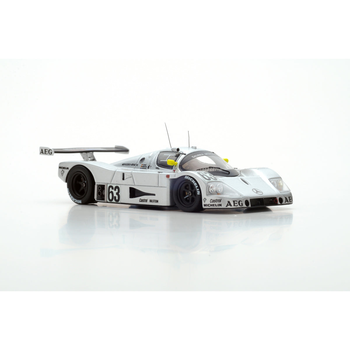 Spark 43LM89 1:43 - Sauber C9 No.63 Winner Le Mans 1989 J. Mass - S. Dickens - M Reuter