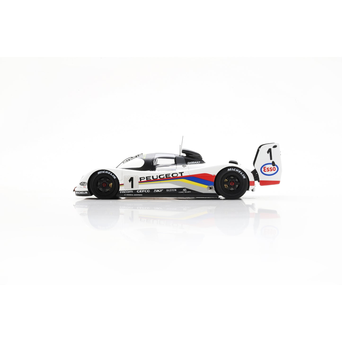 Spark 43LM92 1:43 - Peugeot 905 No.1 Winner 24H Le Mans 1992 M. Blundell - Y. Dalmas - D. Warwick