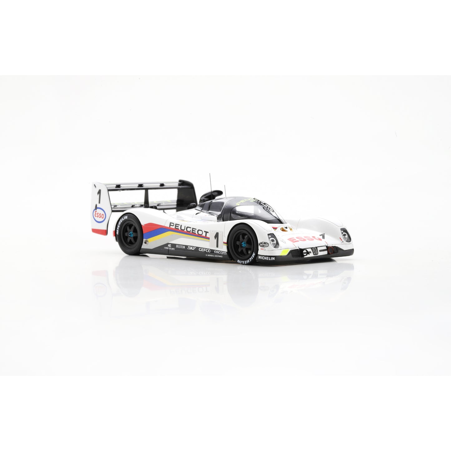 Spark 43LM92 1:43 - Peugeot 905 No.1 Winner 24H Le Mans 1992 M. Blundell - Y. Dalmas - D. Warwick