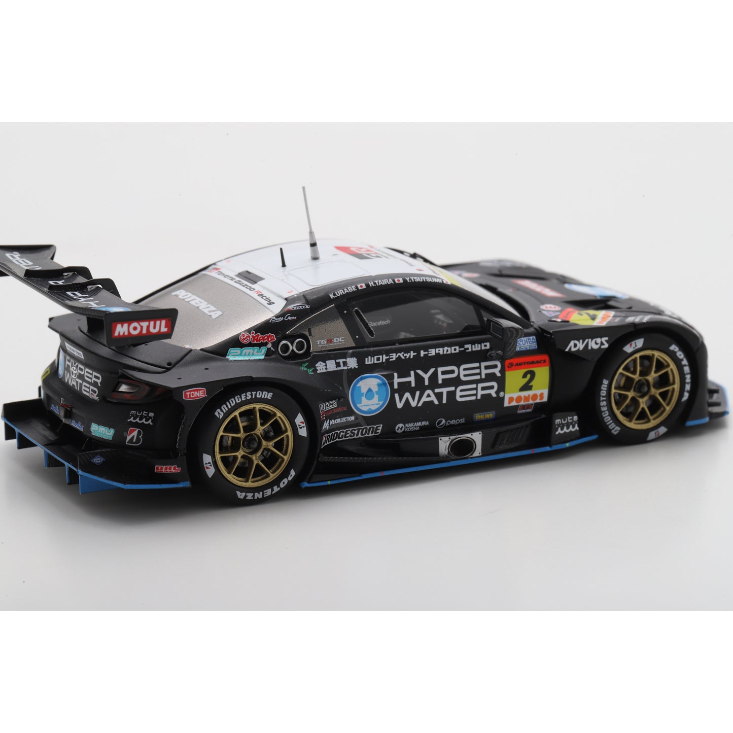 Spark 43SGT2025C3 1:43 - MERCEDES-AMG K2 R&D LEON RACING No.65 GT300 Class Champion SUPER GT 2025 N. Gamou - T. Suganami with Champion board