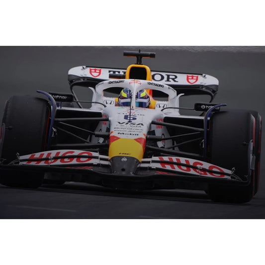 PRECOMMANDE - Spark S9637 1:43 - VISA CASH VCARB 02 N°6 Visa Cash App Racing Bulls Formula One Team 3rd Netherlands GP 2025 Isack Hadjar (with pit board)