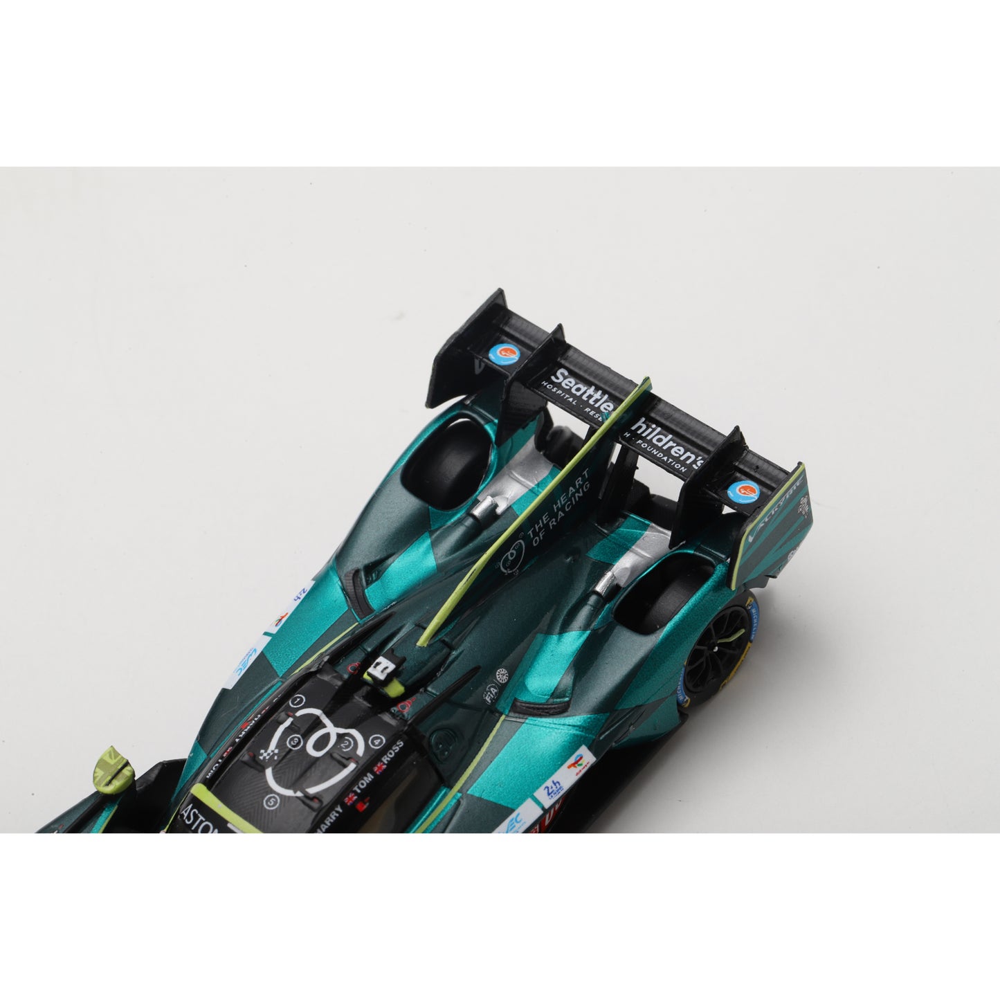 Spark 64S060 1:64 - Aston Martin Valkyrie No.007 ASTON MARTIN THOR TEAM Le Mans 24H 2025 H. Tincknell - T. Gamble - R. Gunn