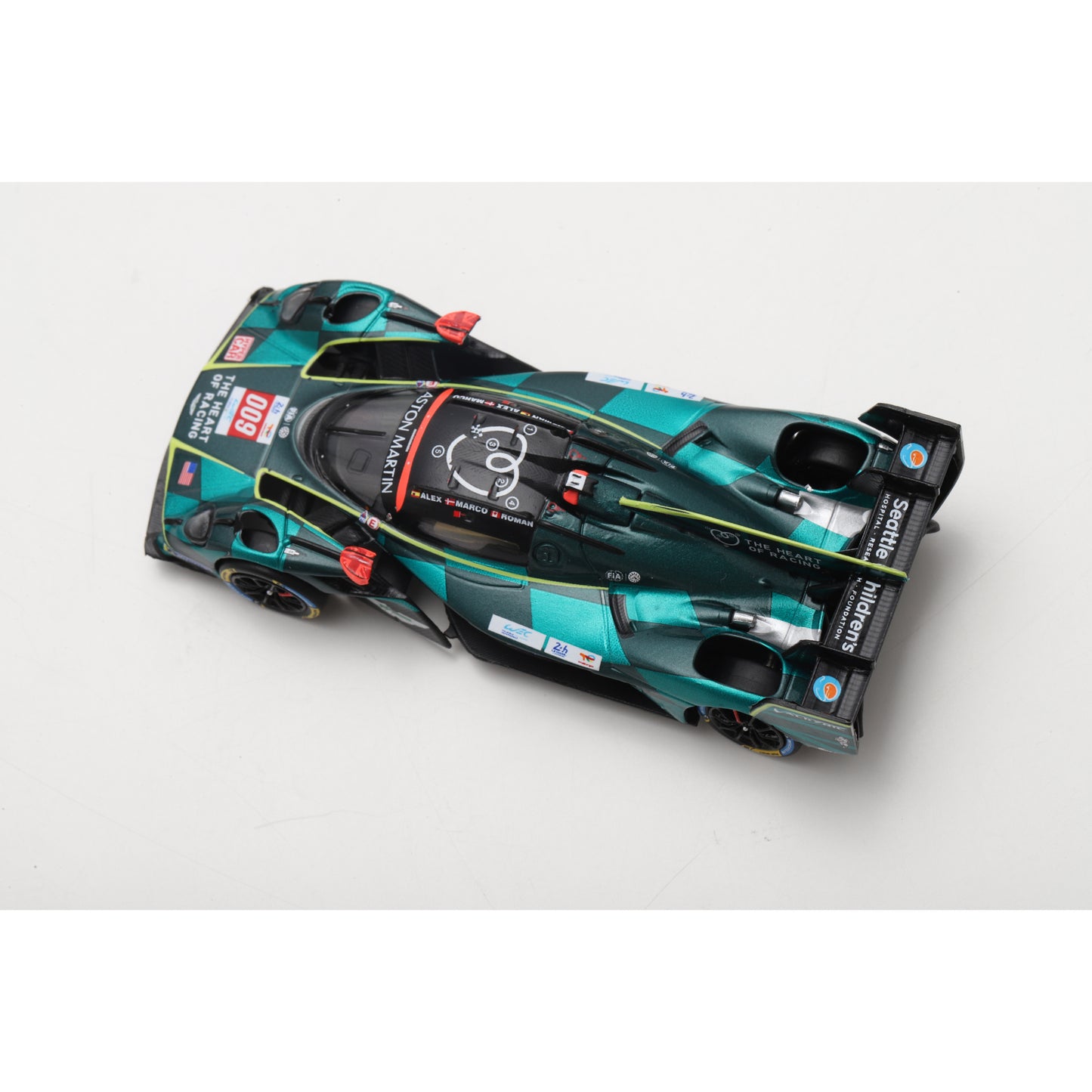 Spark 64S061 1:64 - Aston Martin Valkyrie No.009 ASTON MARTIN THOR TEAM Le Mans 24H 2025 A. Riberas - M. Sorensen - R.De Angelis