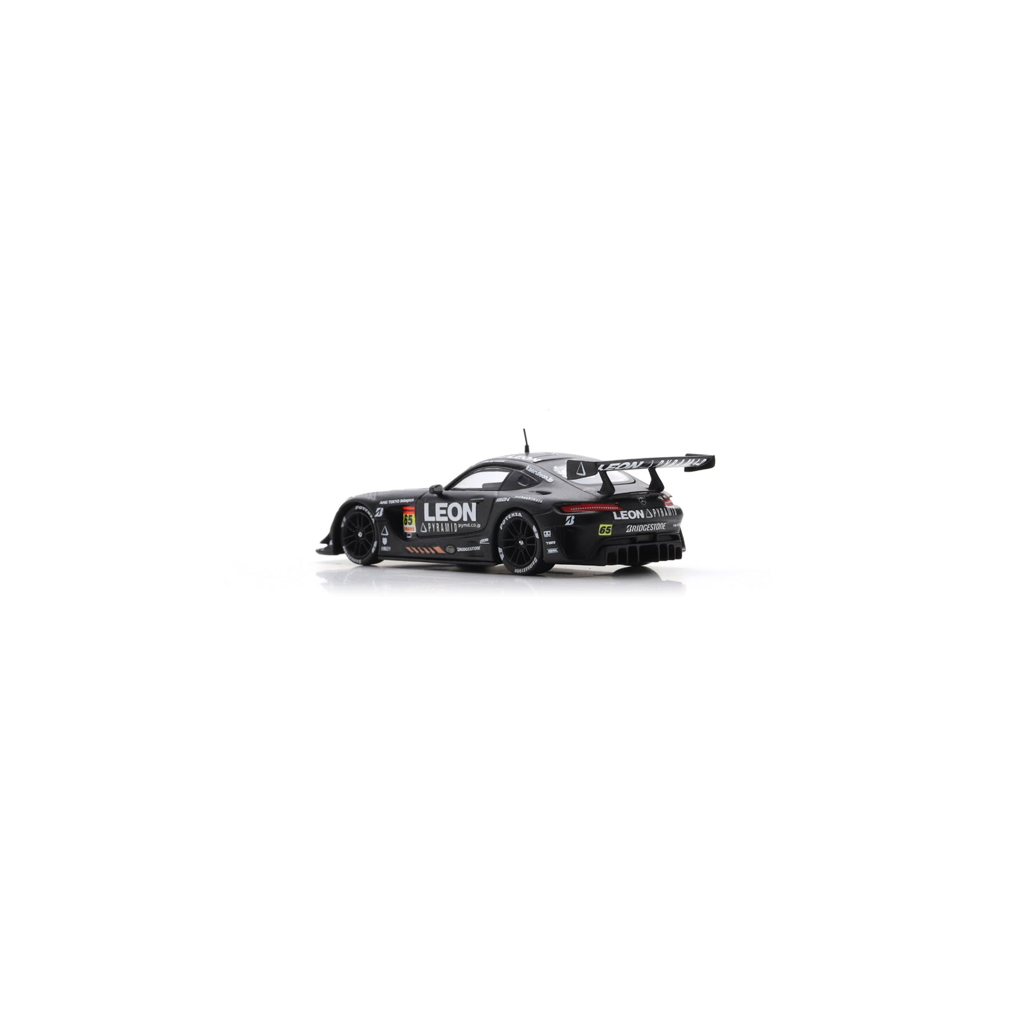 Spark 64SGT25065 1:64 - MERCEDES-AMG N°65 K2 R&D LEON PYRAMID RACING GT300 SUPER GT 2025  N. Gamou - T. Suganami