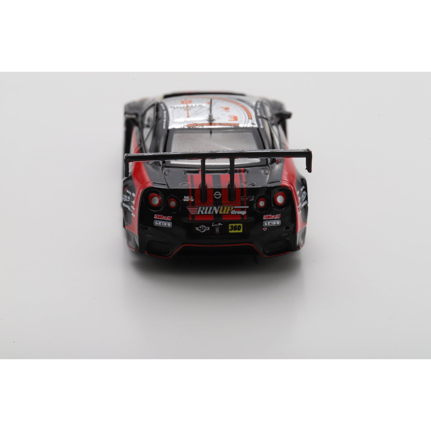 Spark 64SGT25360 1/64 - NISSAN GT-R N°360 RUNUP RIVAUX TOMEI SPORTS GT300 SUPER GT 2025 T. Aoki - R. Arakawa