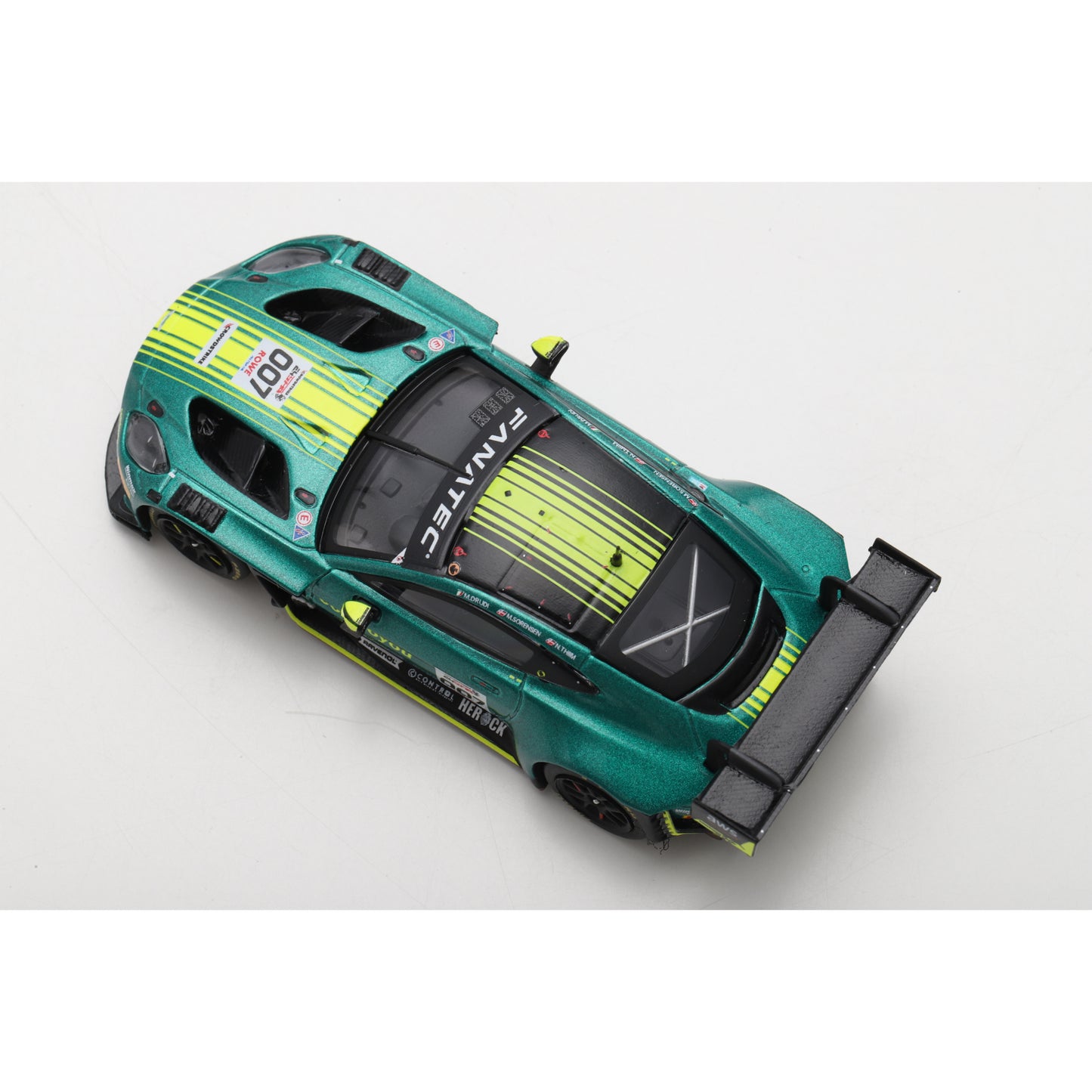Spark 64SPA2024 1:64 - Aston Martin Vantage AMR GT3 EVO No.007 Comtoyou Racing Winner 24H Spa 2024 M. Drudi – N. Thiim – M. Sørensen